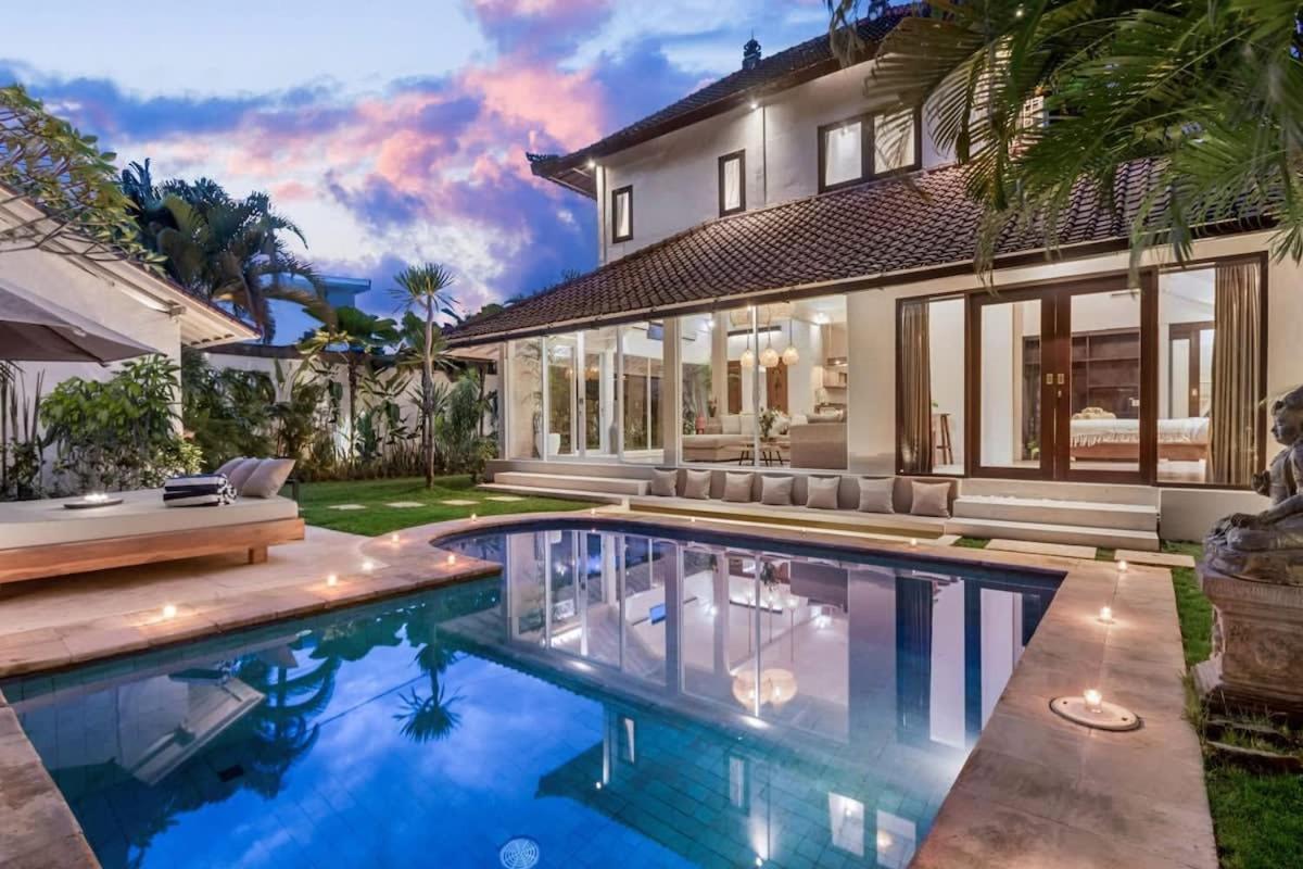 Villa New York - 4 Bdr Pool Luxury Villa, Next To The Forge Bali سمينياك المظهر الخارجي الصورة