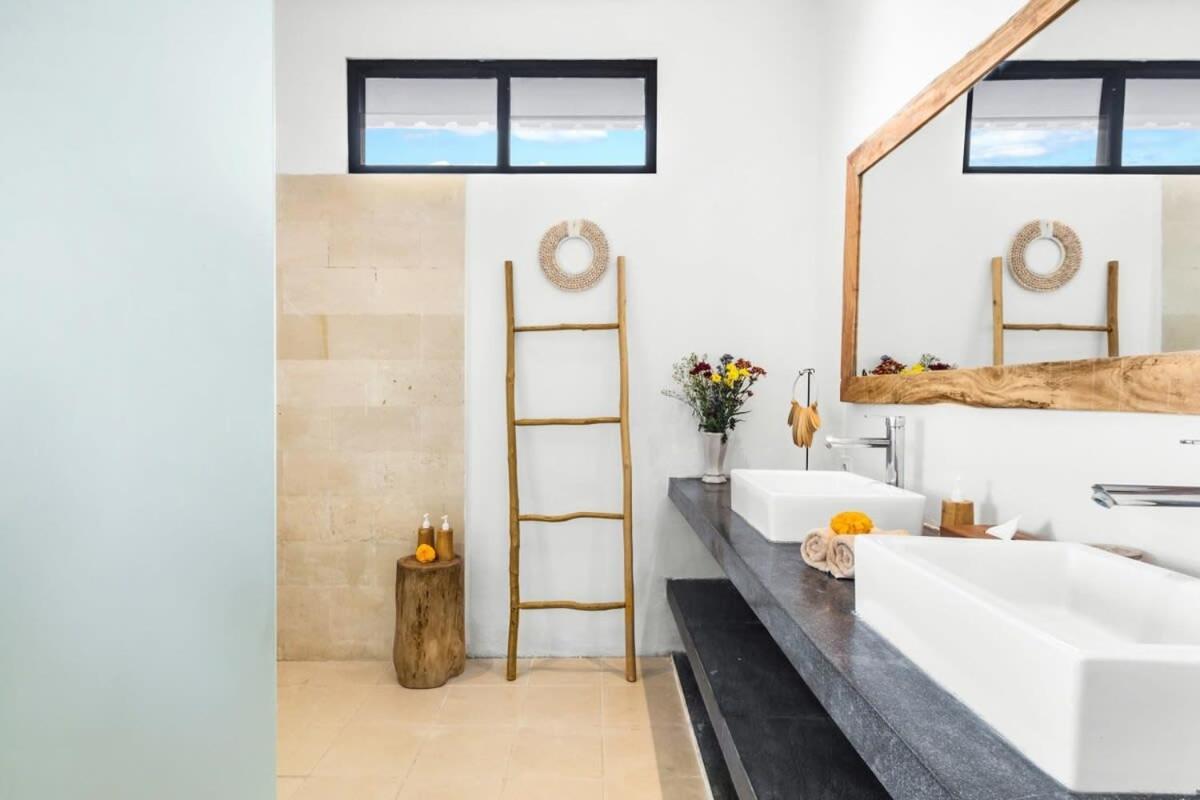 Villa New York - 4 Bdr Pool Luxury Villa, Next To The Forge Bali سمينياك المظهر الخارجي الصورة