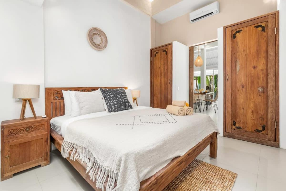Villa New York - 4 Bdr Pool Luxury Villa, Next To The Forge Bali سمينياك المظهر الخارجي الصورة