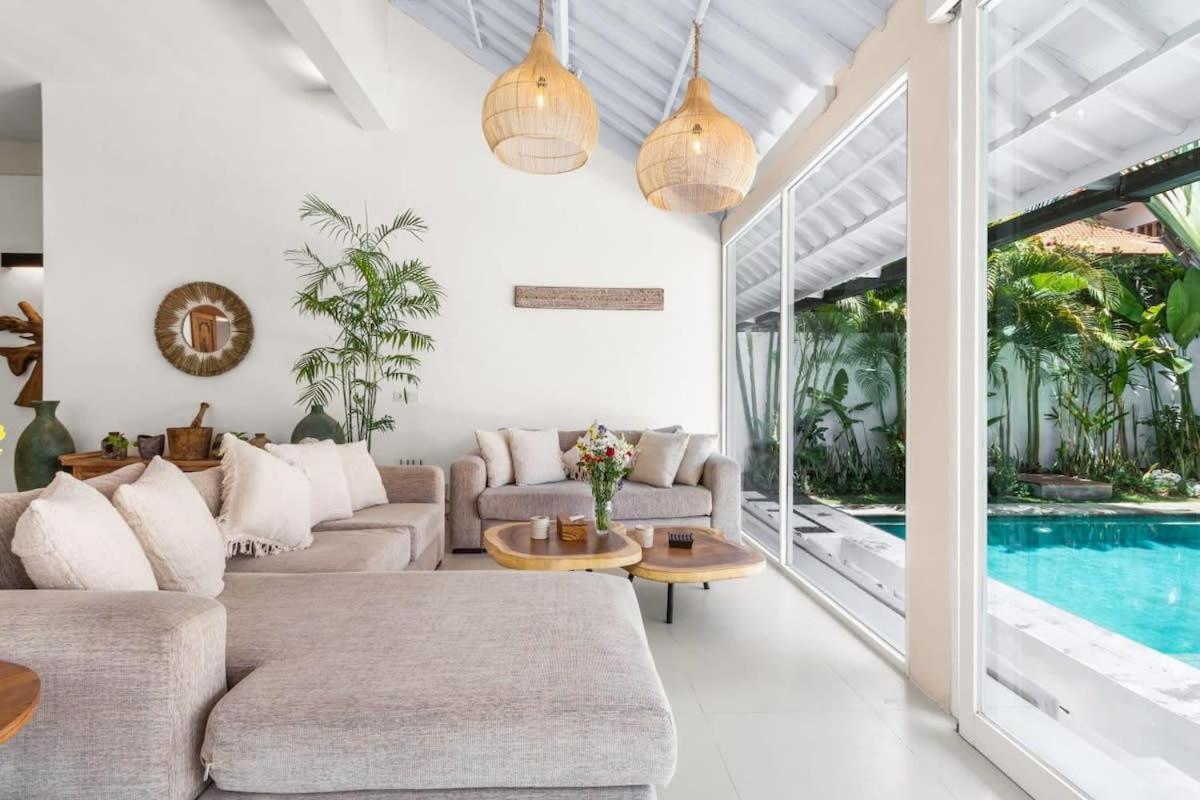 Villa New York - 4 Bdr Pool Luxury Villa, Next To The Forge Bali سمينياك المظهر الخارجي الصورة